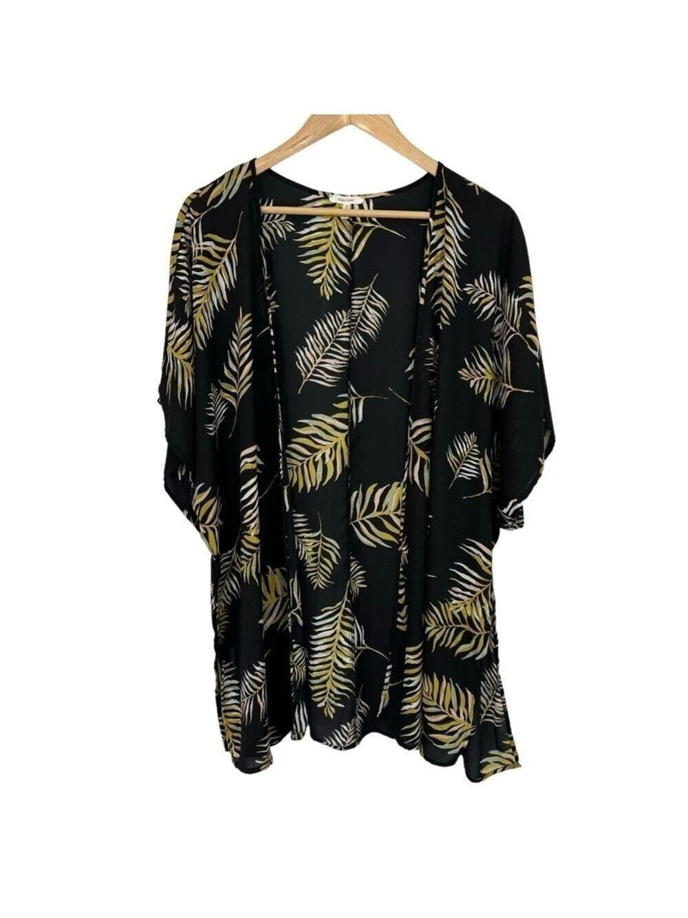 Maurices Dark Tropical Kimono XL Black Green Leaves Boho Casual Topper EUC